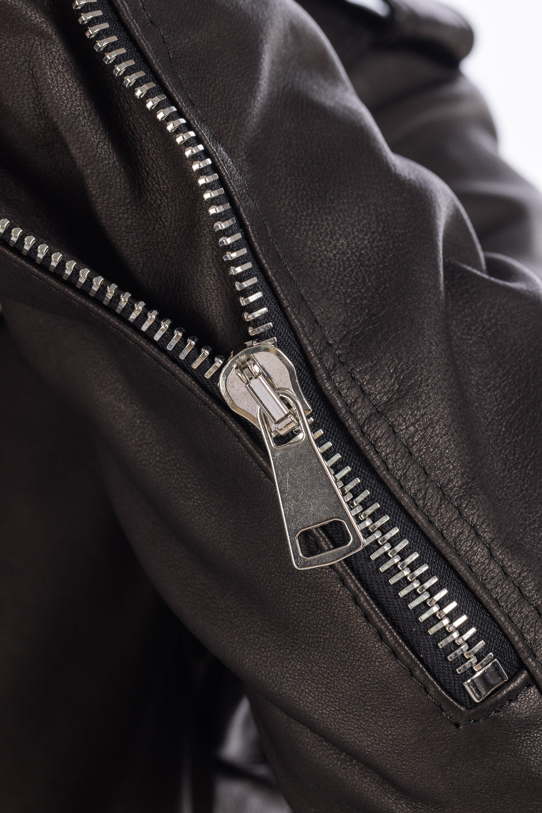 Cappottino chiodo in vera pelle uomo con zip nero