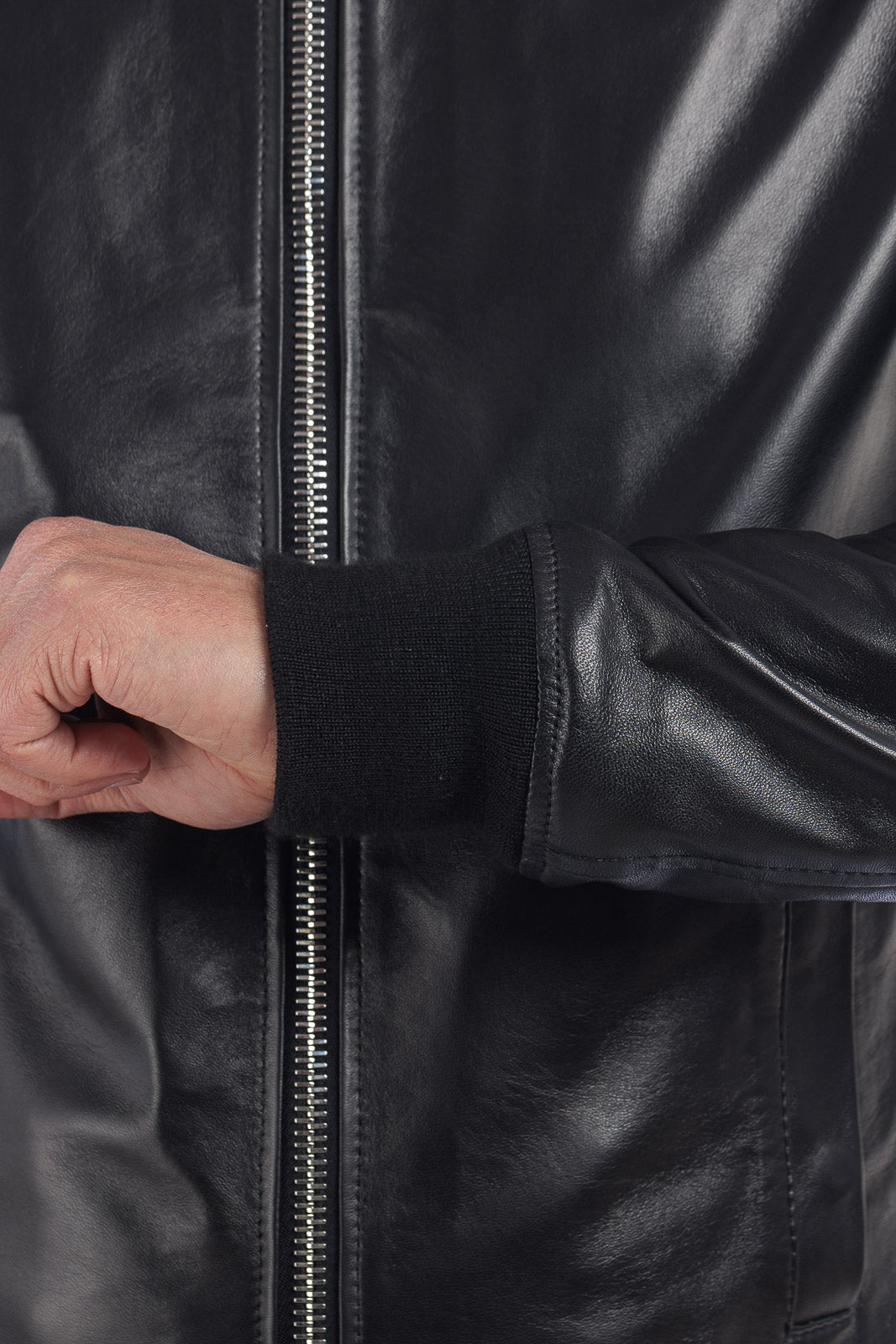 Bomber in pelle con zip GP nero