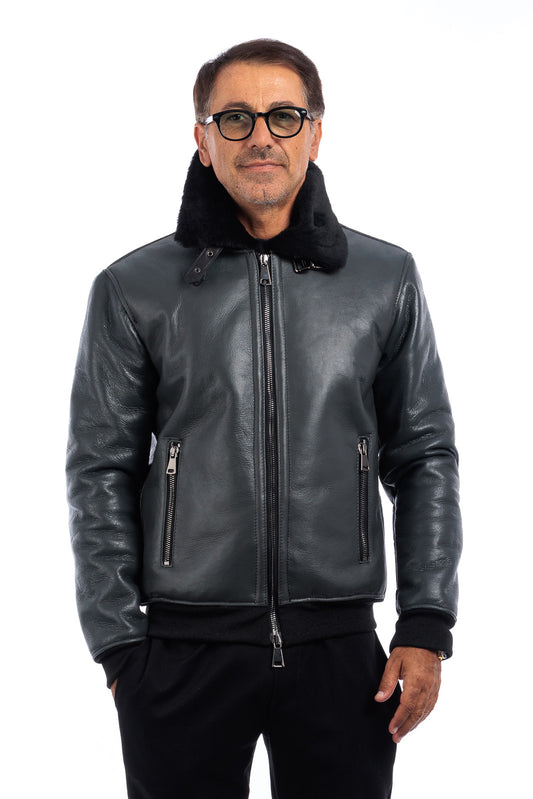 Bomber interamente in montone grigio finanza pelo nero con zip