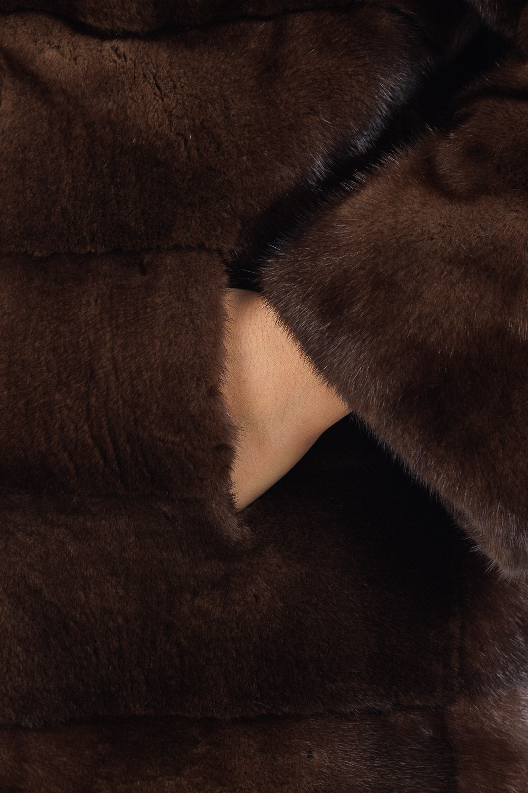 Giacca lunga in pelliccia donna Visone demy buff con Cappuccio