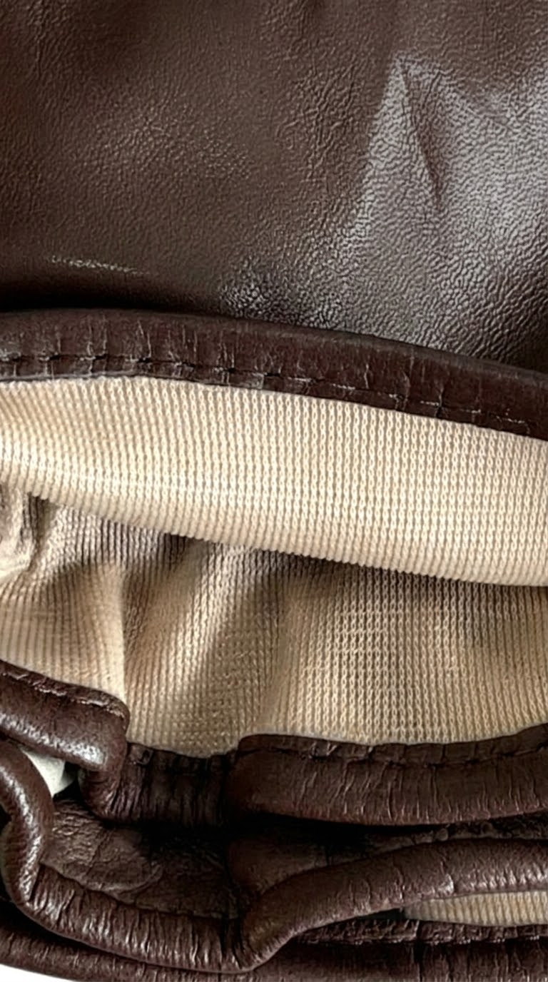 Guanto in vera pelle da donna marrone foderato in raso